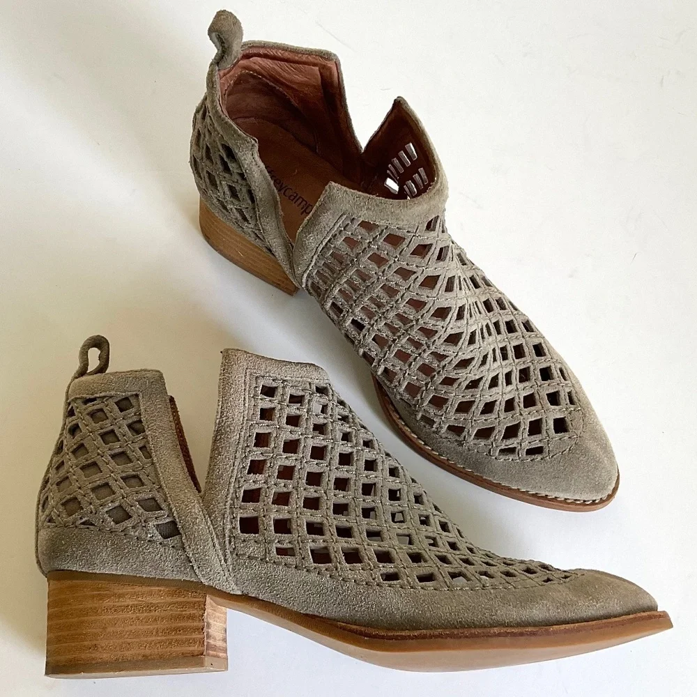 JEFFREY CAMPBELL Taggart Ankle Booties Taupe Suede Size 7.5 Excellent Condition